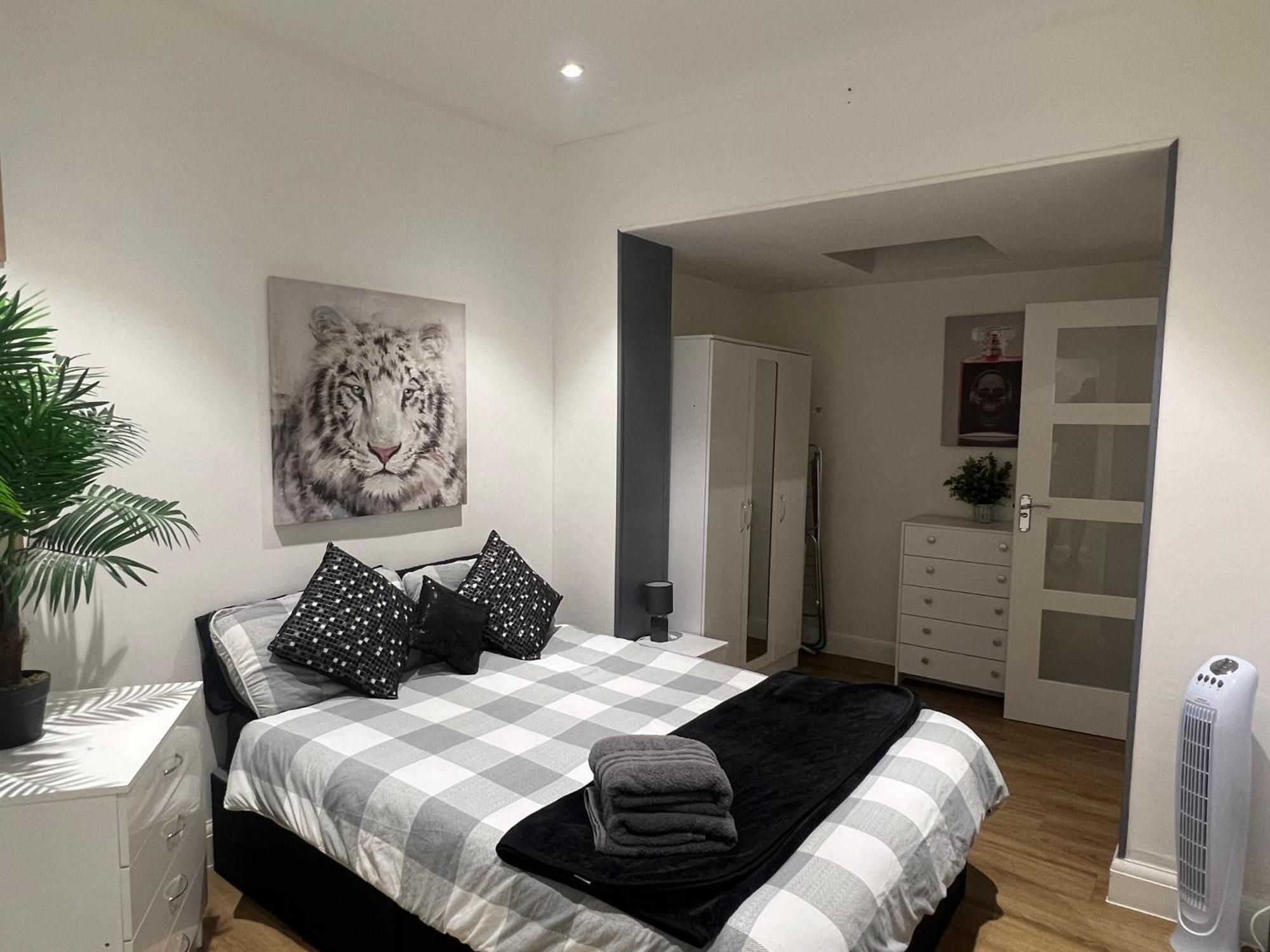 The Broadway Beach House With Hot Tub Herne Bay Exteriör bild