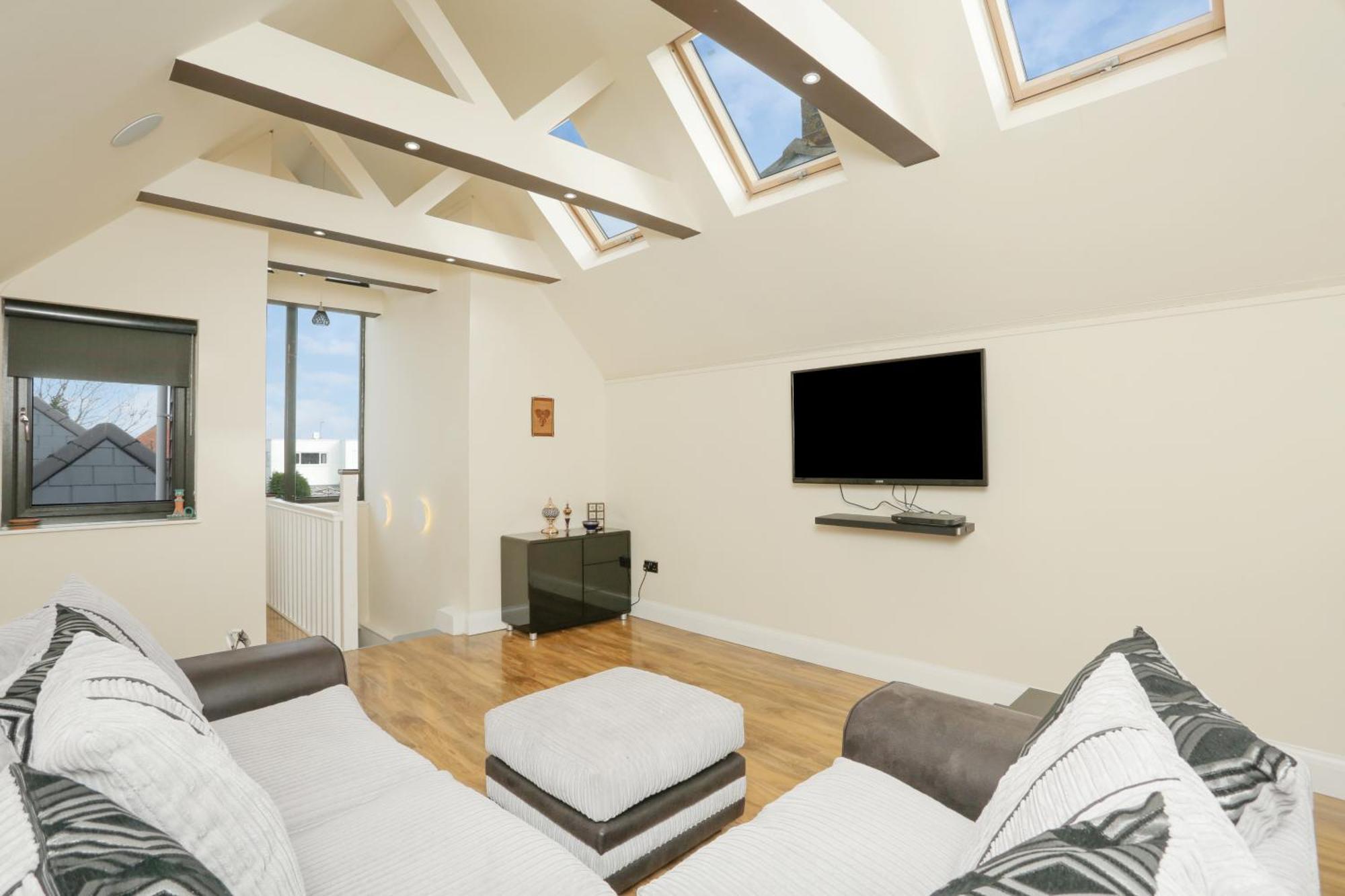 The Broadway Beach House With Hot Tub Herne Bay Exteriör bild
